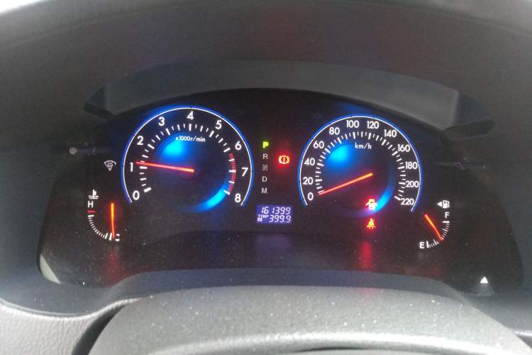 Used Mazda 8 2013 2.5L Ultimate Edition Instrument Cluster