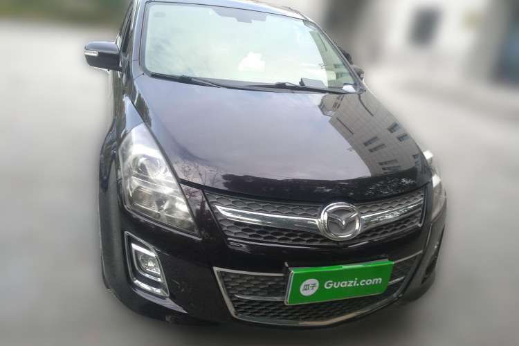 Used Mazda 8 2013 2.5L Ultimate Edition Front