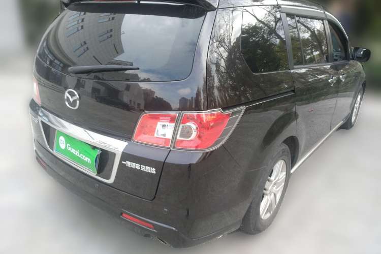 Used Mazda 8 2013 2.5L Ultimate Edition Rear Right 45 Deg