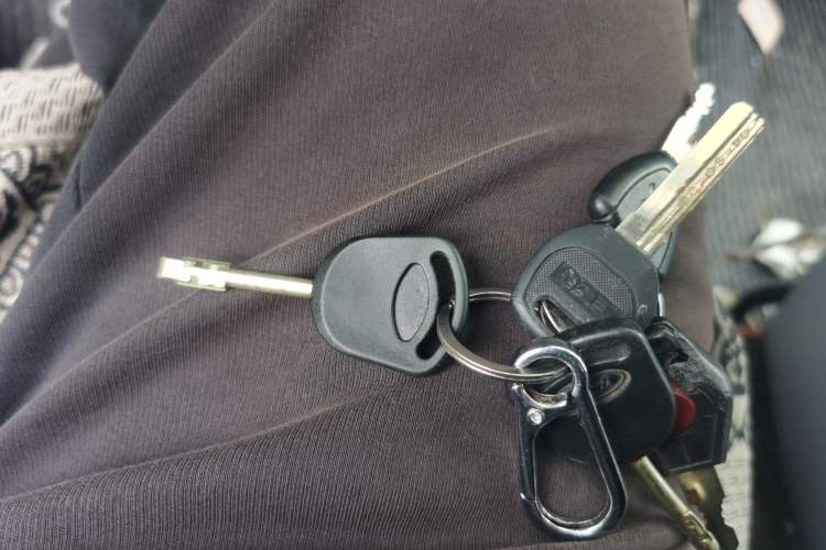 Used Ford Classic Transit 2016 2.8T Diesel Short-Wheelbase 6-Seater Mid-Roof Multifunction Vehicle JX493ZLQ4
