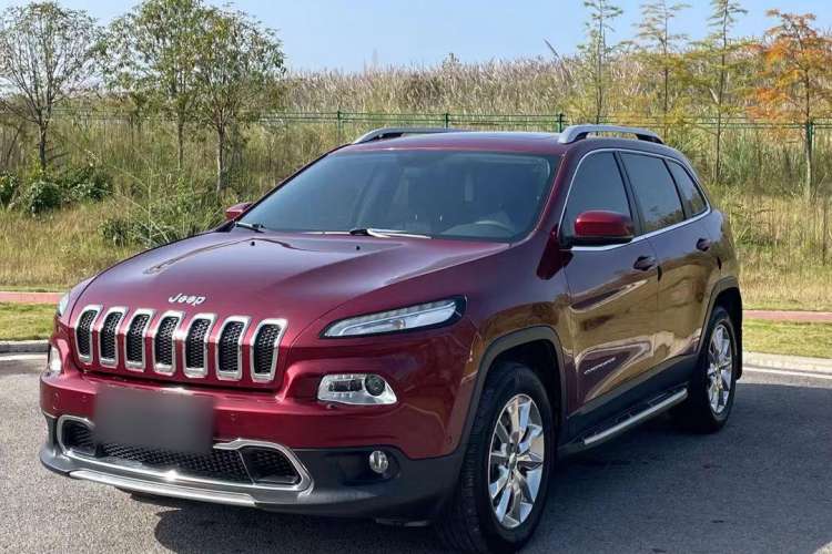 Used Jeep Cherokee 2016 2.4L Superior Edition