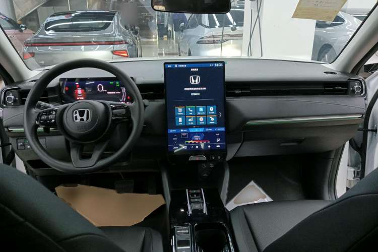 Used Honda e:NP1 2023 420 km Vision Edition
