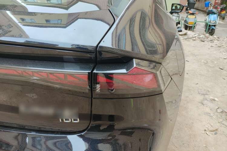 Used Changan UNI-V iDD 2023 ZhiDian iDD 1.5T 113km ZhiKu Model