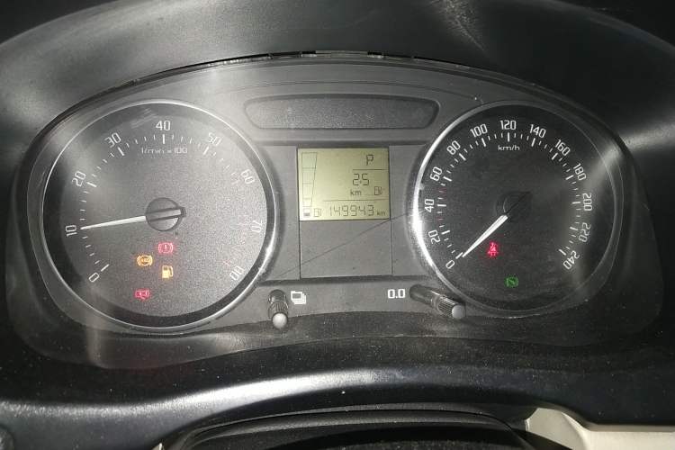 Used Skoda Fabia 2012 1.6L Scout