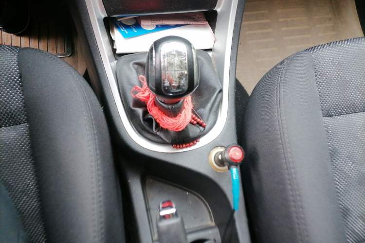 Used Peugeot 307 2011 1.6L Manual CROSS