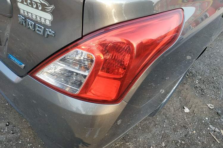 Used Nissan Sunny 2015 1.5XE Manual Comfort Edition
