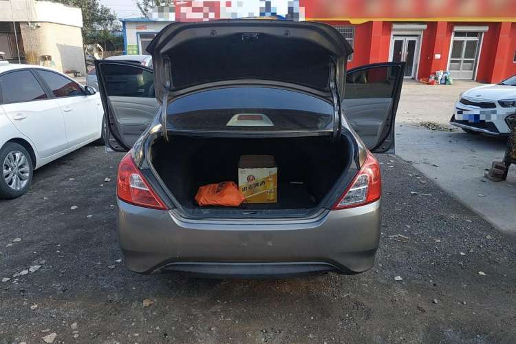 Used Nissan Sunny 2015 1.5XE Manual Comfort Edition
