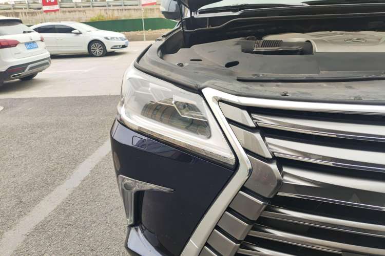 Used Lexus LX 2016 570 Prestige Luxury Edition Right Front Headlight
