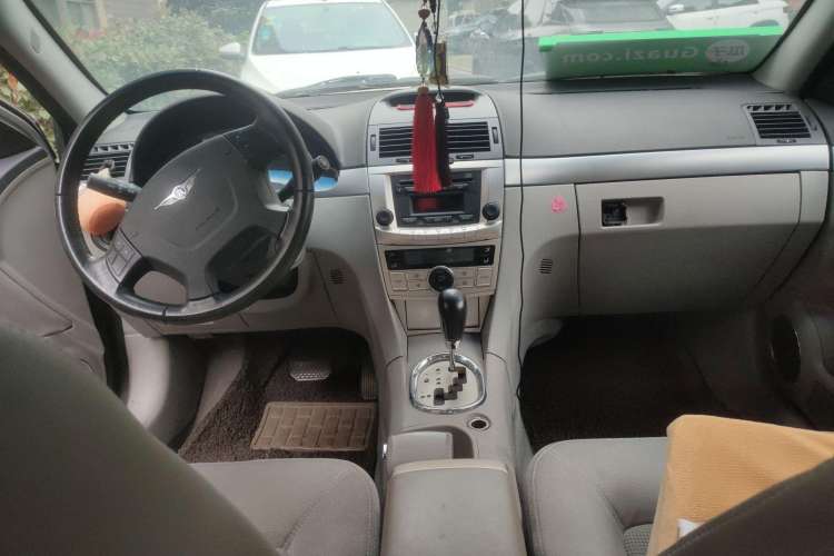 Used Riich G5 2012 2.0L Automatic Deluxe DVVT
