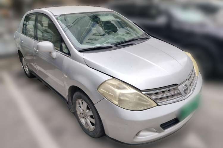 Used Nissan Tiida Sedan 2008 1.6L Automatic Fashion Edition Front Right 45 Deg