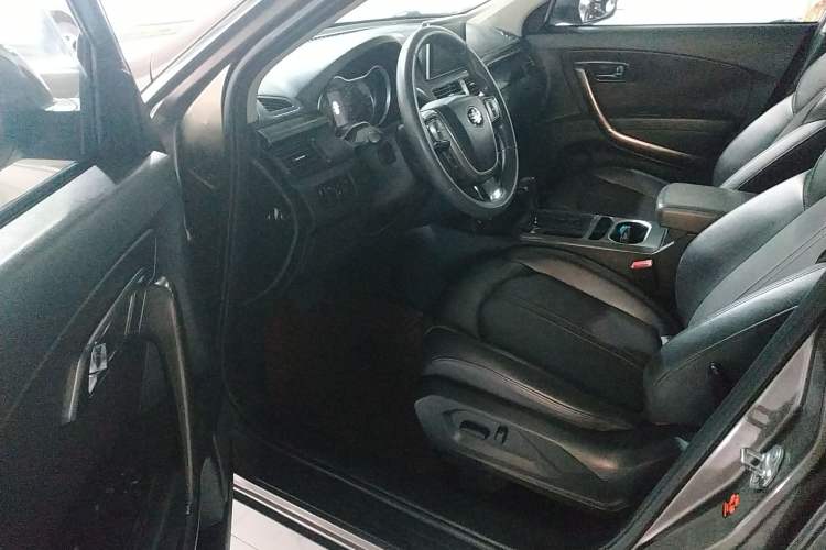 Used Bestune X80 2017 1.8T Automatic Luxury Model
