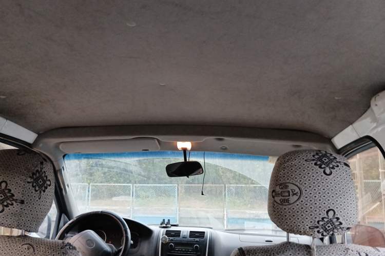 Used Jinbei Grace 2016 2.0L Standard Delivery Version
