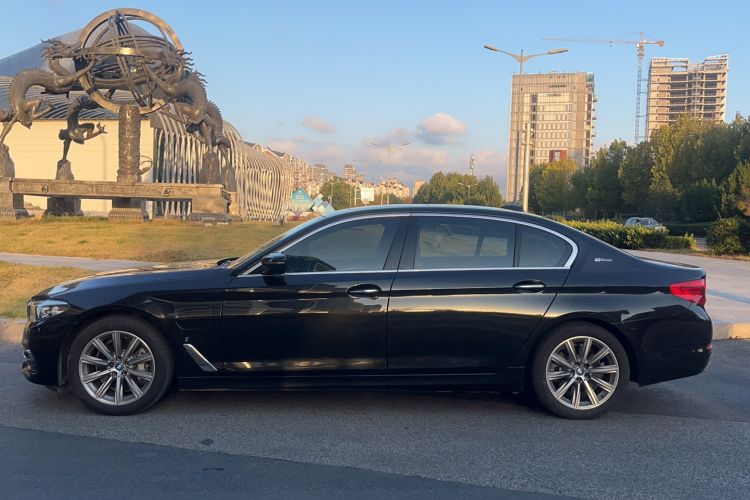 Used BMW 5 Series New Energy 2018 530Le Luxury Package
