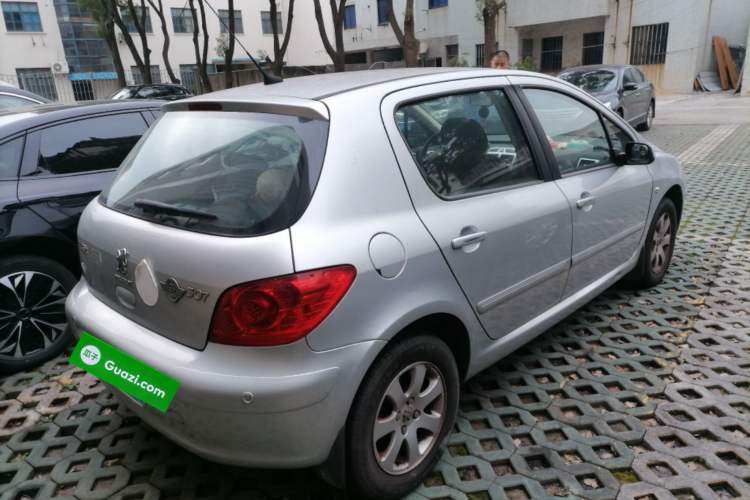 Used Peugeot 307 2011 1.6L Manual CROSS