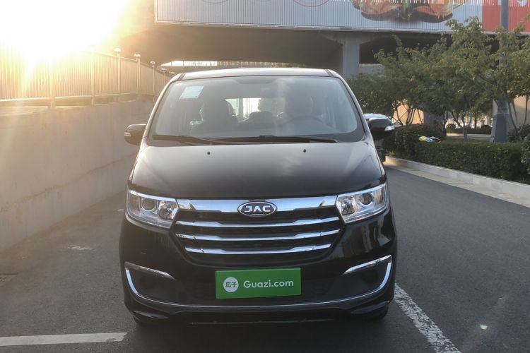 Used JAC Refine M3 2022 1.8L 7-seat Standard Edition