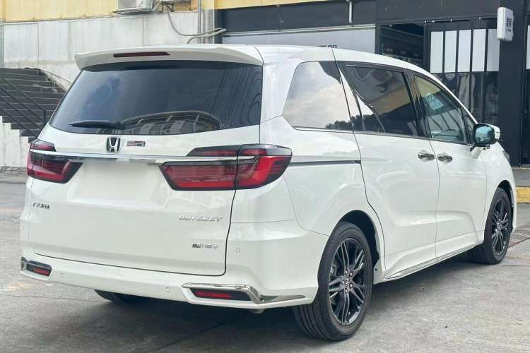 Used Honda Odyssey 2024 2.0L eHEV Sharp·Luxury Edition
