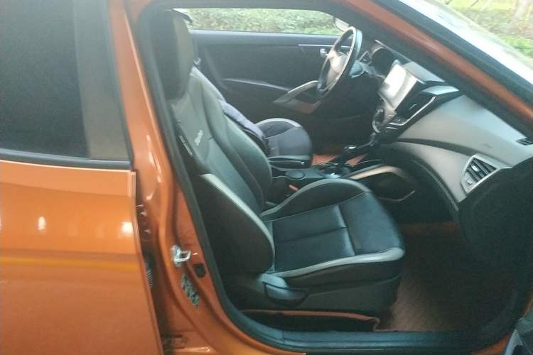 Used Hyundai Veloster 2012 1.6T Automatic Luxury Edition