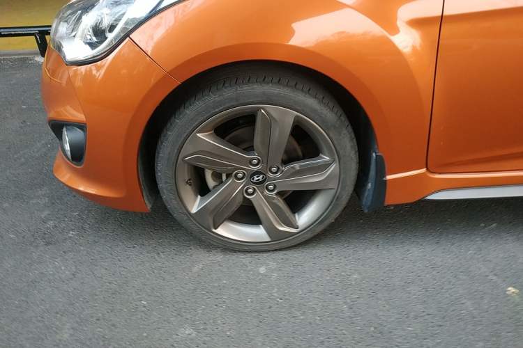 Used Hyundai Veloster 2012 1.6T Automatic Luxury Edition