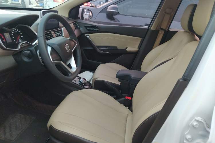 Used Baojun 310W 2020 1.5L Automatic Enjoyment Version China VI Emission Standard