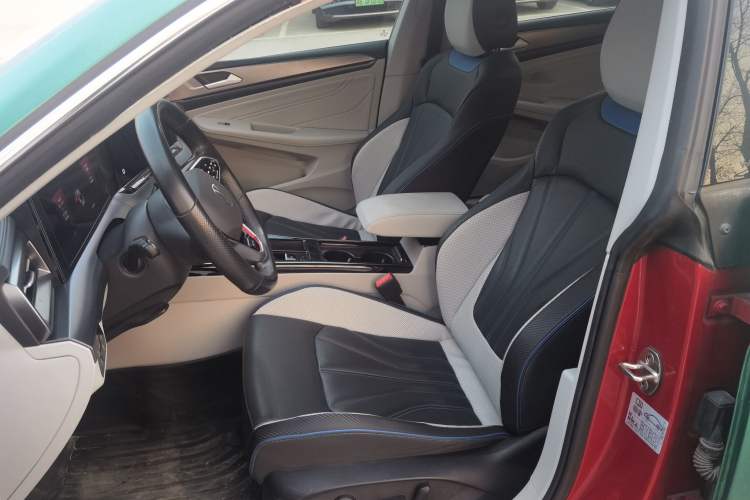 Used Volkswagen Lamando 2022 Lingdu L 280TSI DSG Ultra-Spicy Flagship Edition
