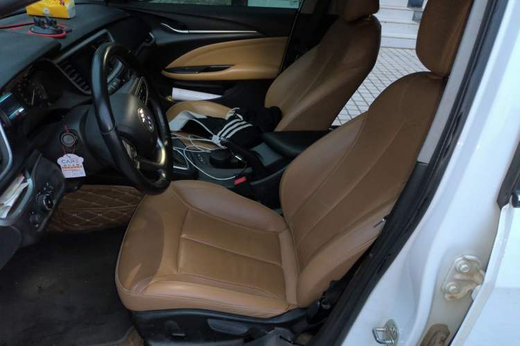 Used Buick Excelle GX 2018 18T Automatic Flagship Model
