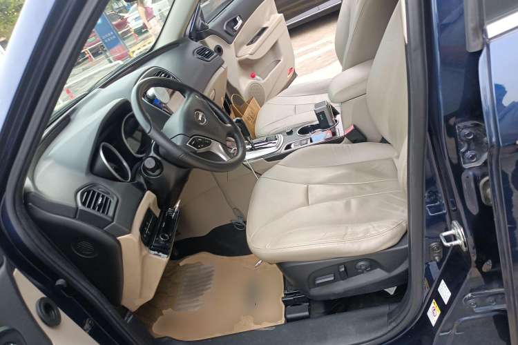 Used GAC Trumpchi GS5 Super 2015 1.8T Automatic 4x4 Prestige Edition
