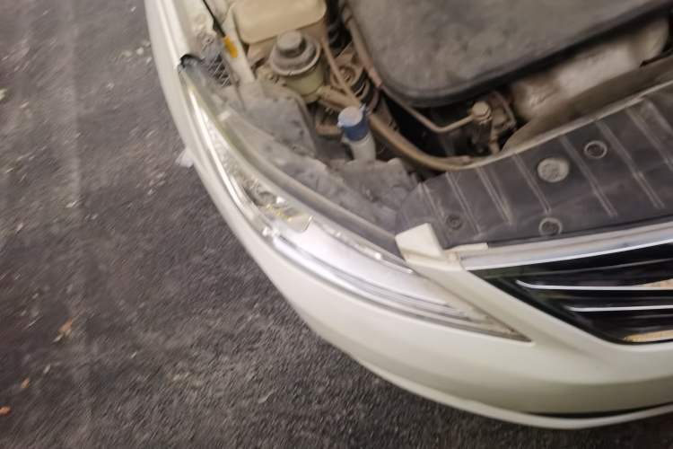 Used CHANGAN Eado 2012 1.6L Manual Luxury Version China IV Standard
