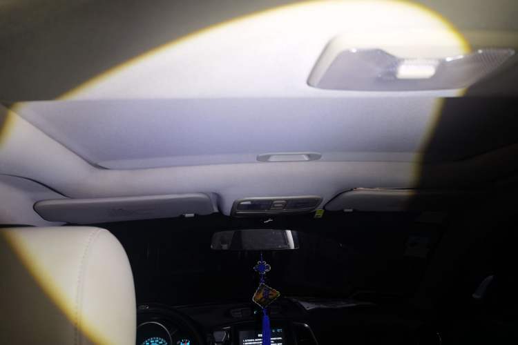 Used CHANGAN Eado 2012 1.6L Manual Luxury Version China IV Standard
