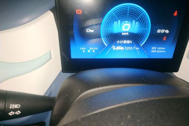 Used Dongfeng NAMMI BOX 2022 Light Wind Edition 201KM Lightning Model
