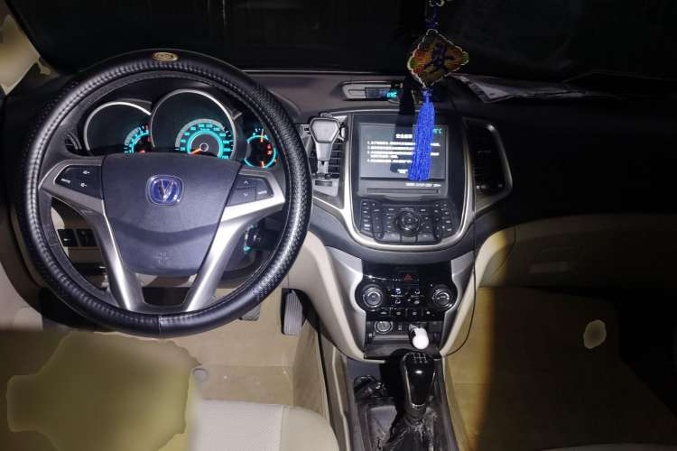 Used CHANGAN Eado 2012 1.6L Manual Luxury Version China IV Standard
