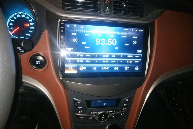 Used BYD G5 2014 1.5TID Automatic Prestige Model
