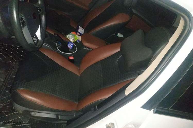 Used BYD G5 2014 1.5TID Automatic Prestige Model
