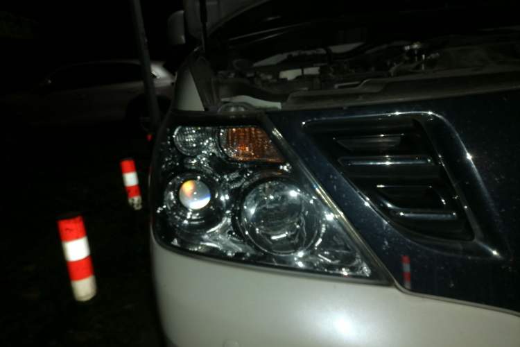 Used Nissan Patrol 2018 4.0L LinkedIn Edition Right Front Headlight