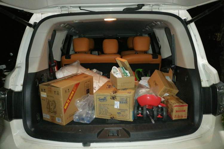 Used Nissan Patrol 2018 4.0L LinkedIn Edition Trunk