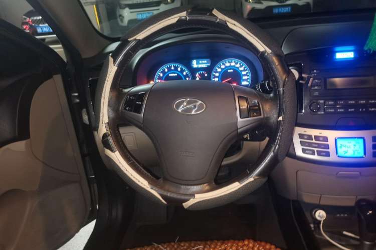 Used Hyundai Celesta 2011 1.6L Automatic Luxury Version
