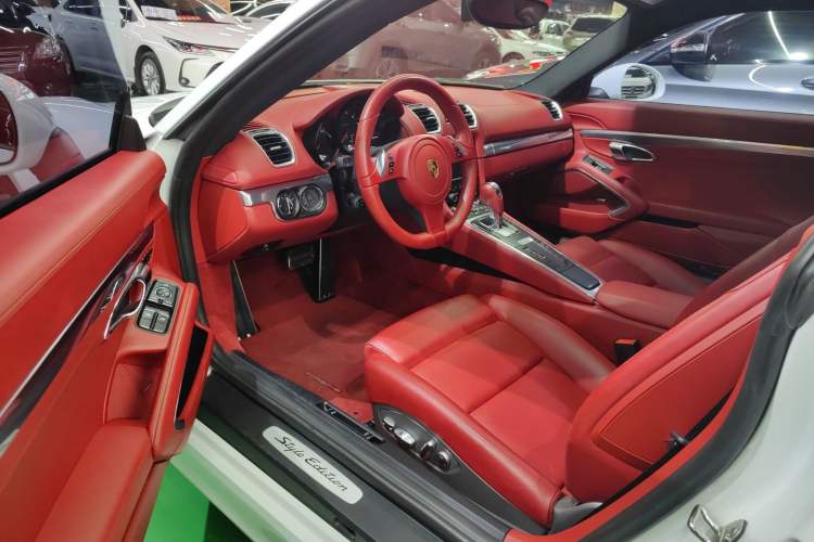 Used Porsche Cayman 2015 Cayman Style Edition 2.7L
