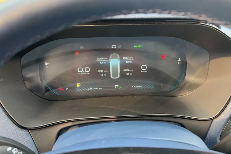 Used Wuling Victory 2023 2.0L DHT Luxury Edition