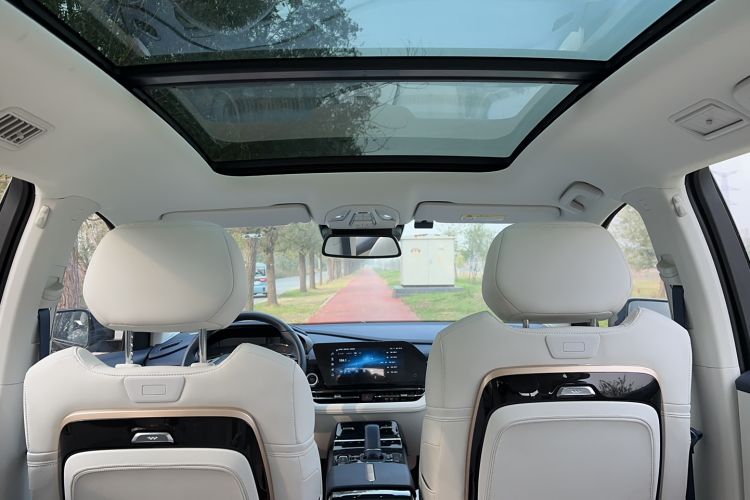 Used Wuling Victory 2023 2.0L DHT Luxury Edition