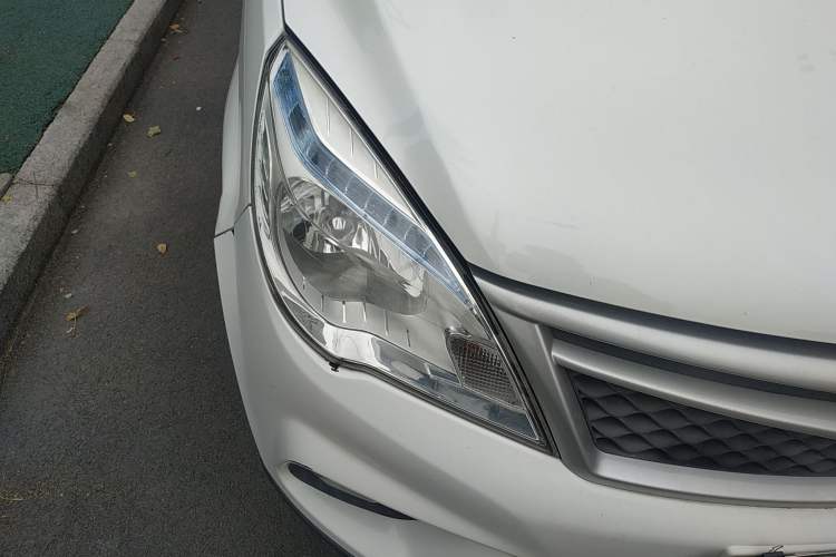 Used HYOSOW H2 2016 H2E 1.5L Elite Model BJ415B