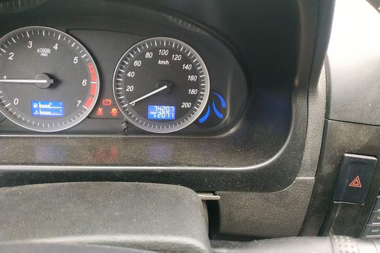 Used HYOSOW H2 2016 H2E 1.5L Elite Model BJ415B