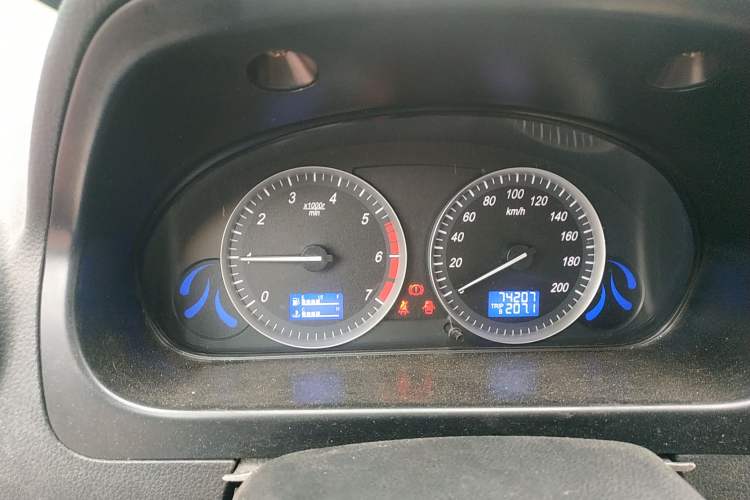 Used HYOSOW H2 2016 H2E 1.5L Elite Model BJ415B