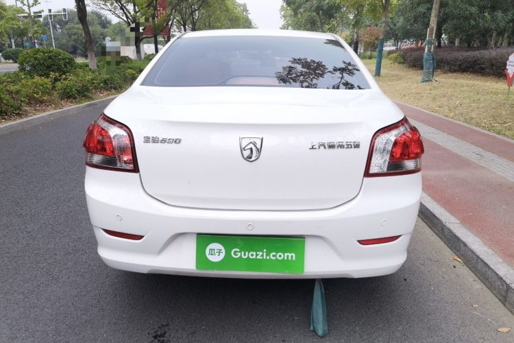 Used Baojun 630 2013 1.5L manual Comfort trim