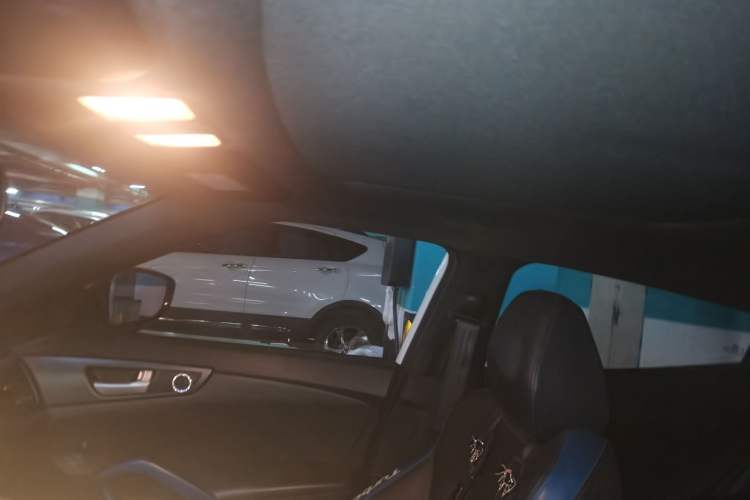 Used Hyundai Veloster 2015 1.6T Automatic Luxury Edition
