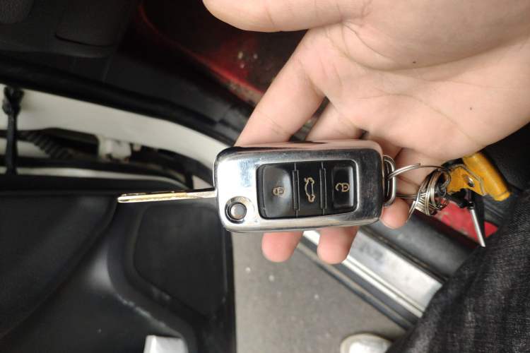 Used Yema T70 2015 Revised 1.8T CVT Elegant Version