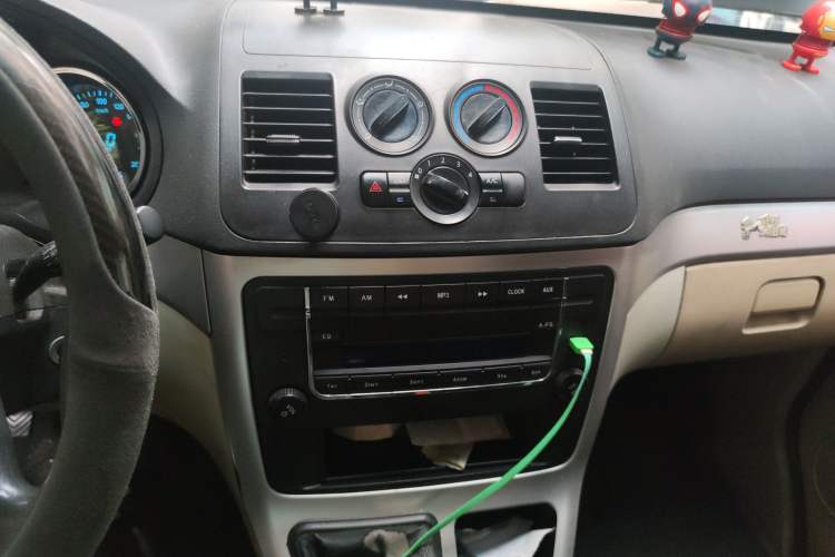 Used Chana Ruixing M90 2018 2.0L Value-Added Flat-Top Liftback 6-Seater 4G94S
