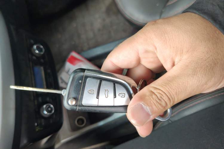 Used JAC Refine S3 2016 1.5L Manual Luxury Smart Premium Edition