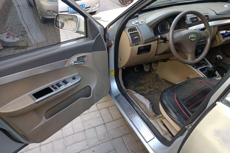 Used Lifan Auto 520 2011 520i 1.3L Comfort Model