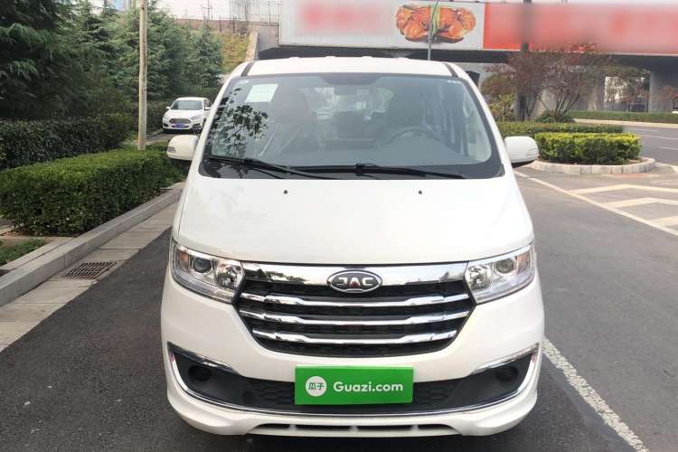 Used JAC Refine M3 2022 1.8L 7-seat Standard Edition