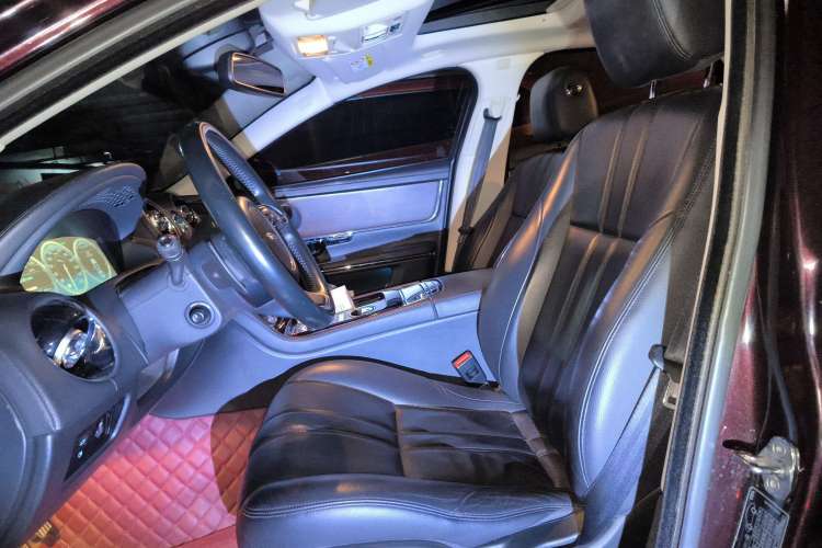 Used Jaguar XJ 2014 XJL 2.0T Two-Wheel-Drive Elegant Business Edition
