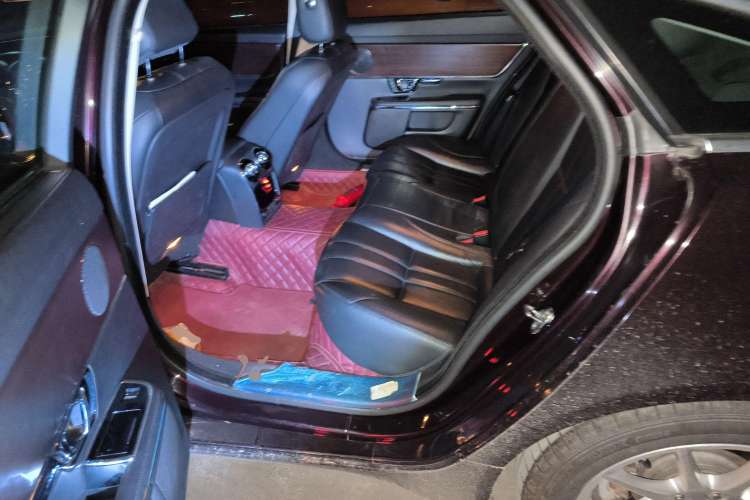 Used Jaguar XJ 2014 XJL 2.0T Two-Wheel-Drive Elegant Business Edition
